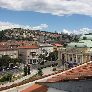 In Center Apartman Rijeka
